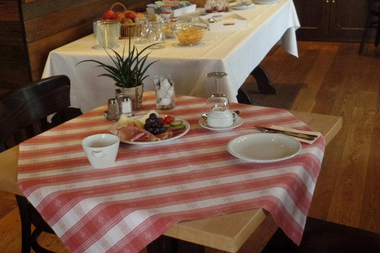 Bischofshof Braustuben Hotel Regensburg Bagian luar foto