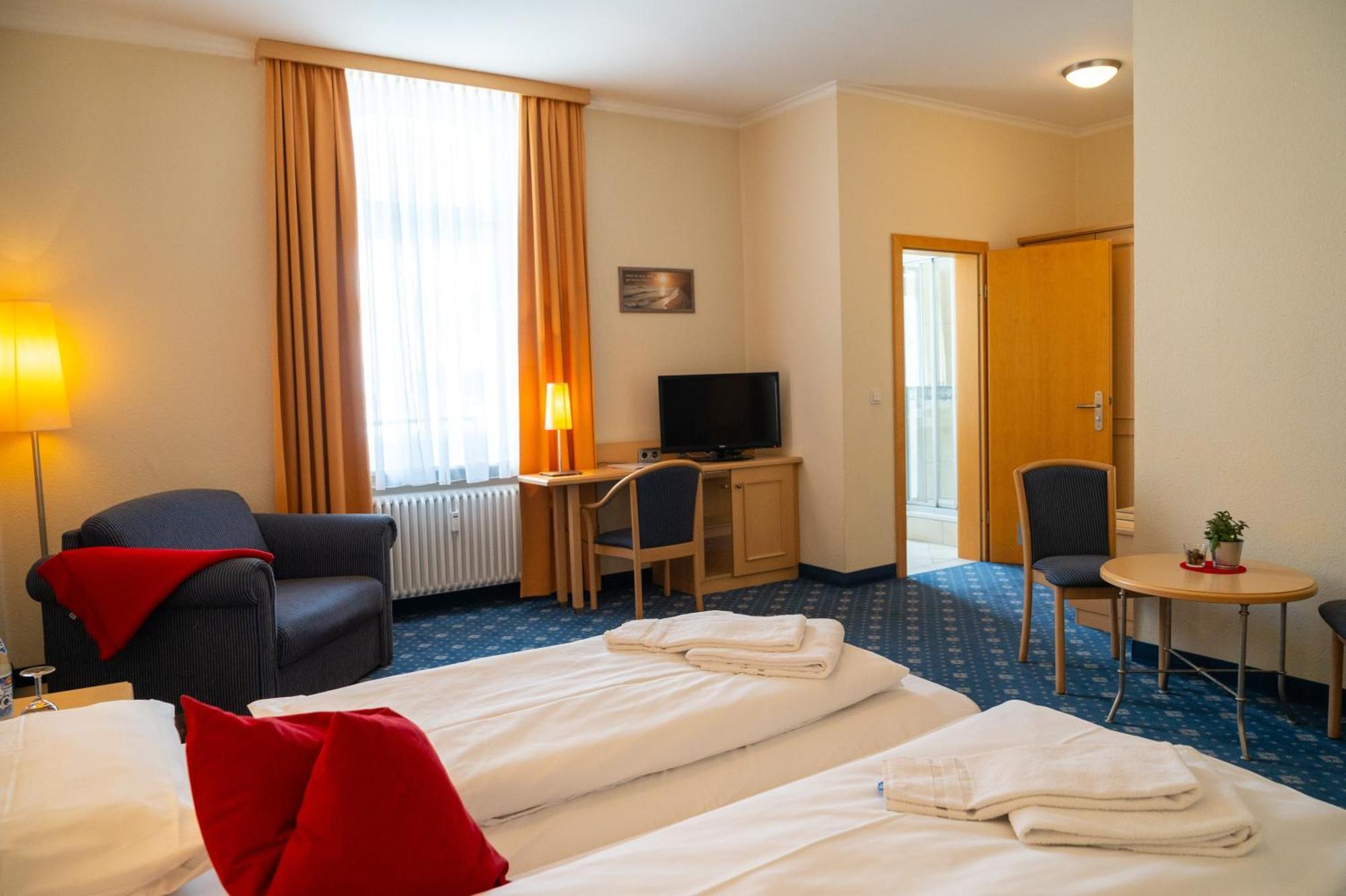 Bischofshof Braustuben Hotel Regensburg Bagian luar foto