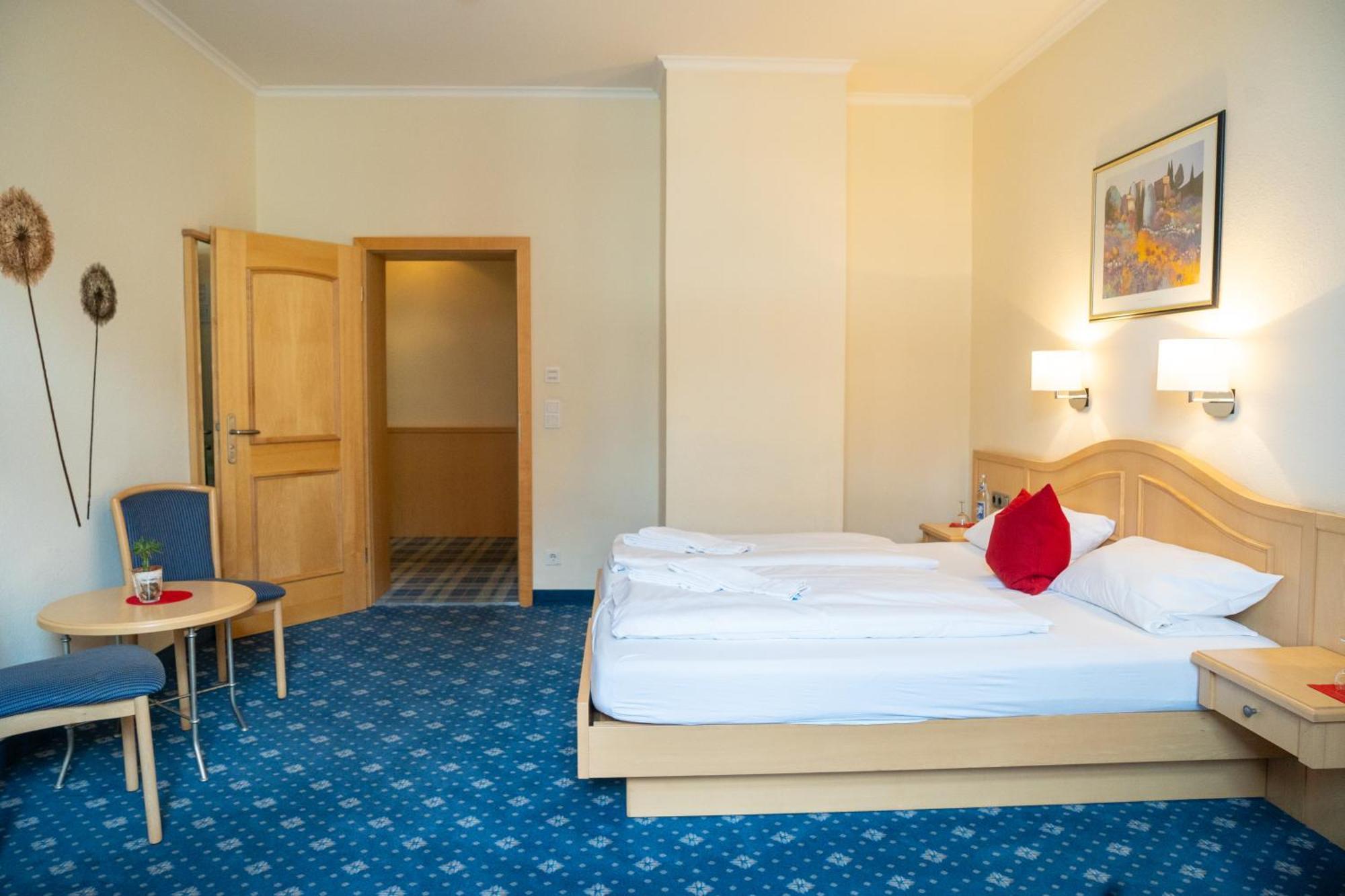 Bischofshof Braustuben Hotel Regensburg Bagian luar foto